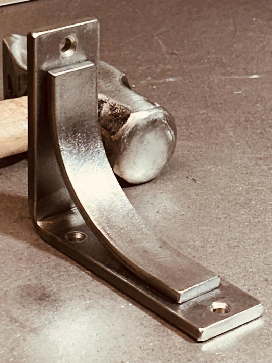 ADK1X - Adirondack Extra Shelf Bracket / Corbel