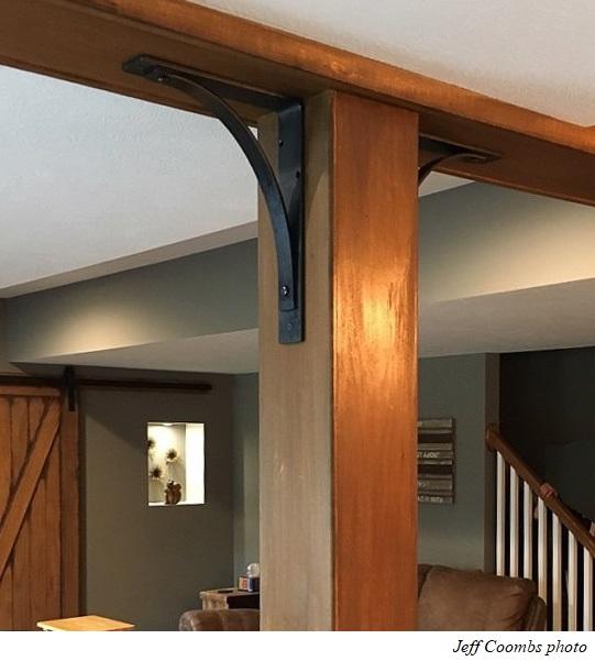 Metal shelf brackets as decorative architectural elements - customer image