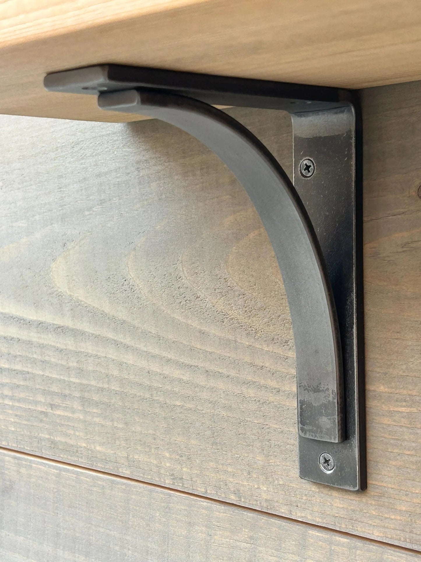 ADK1X - Adirondack Extra Shelf Bracket / Corbel