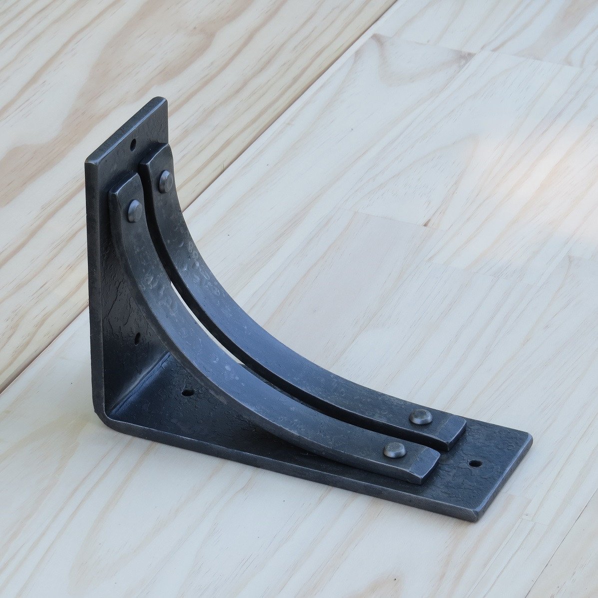 1SAR - The Saranac Shelf Bracket / Corbel