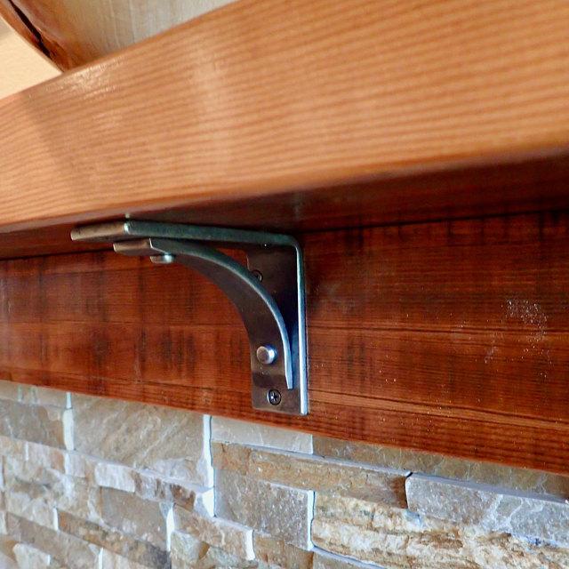 11STX1 - The Station Extra Shelf Bracket / Corbel