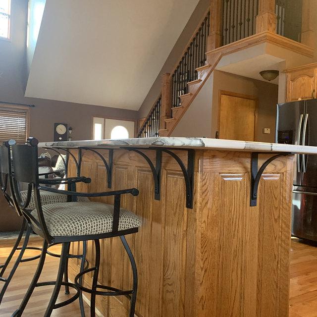 11STX1 - The Station Extra Shelf Bracket / Corbel